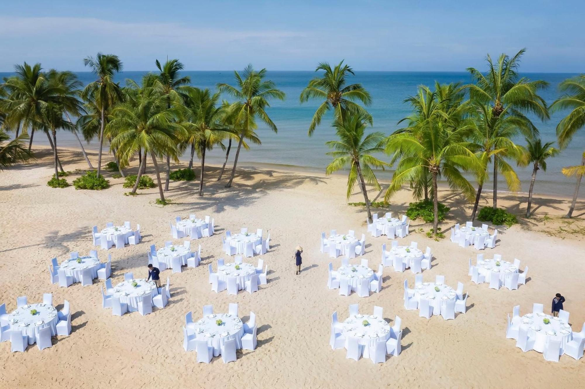 Intercontinental Phu Quoc Long Beach Resort By Ihg Exterior photo